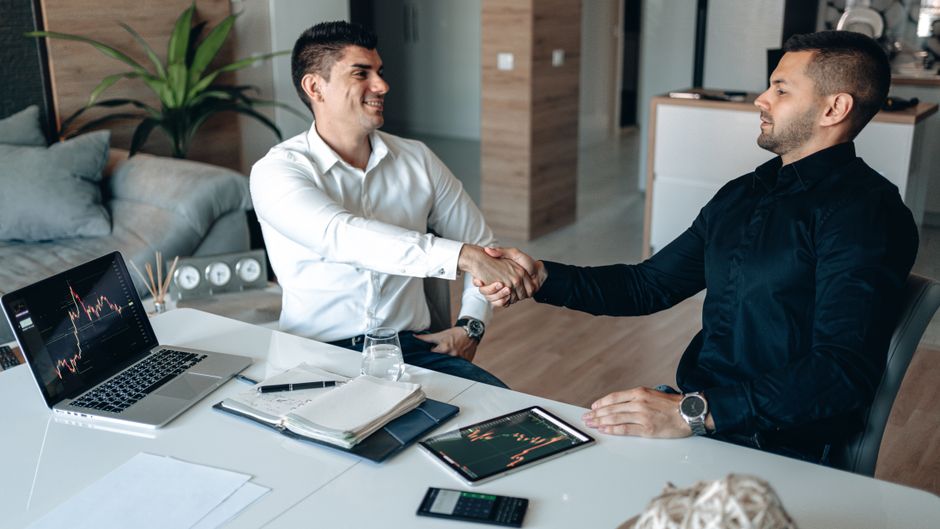 B2B SaaS Müşterilerinin Çoklu SaaS Ekosistemini CRM ile Yönetmek (2026)