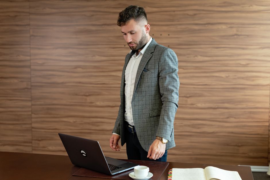 B2B SaaS'ta Ürün Geliştirmede Etik Yapay Zeka Testleri